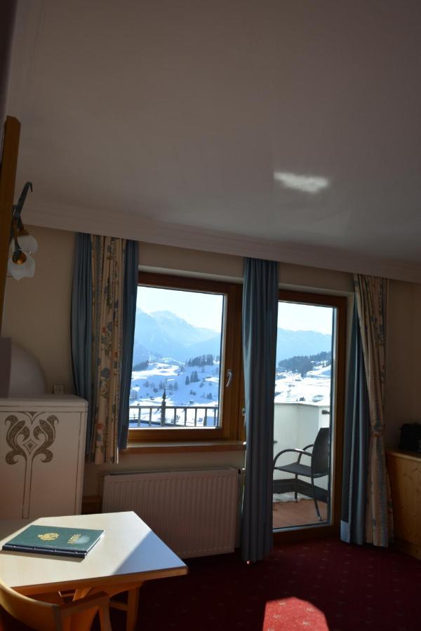 Hotel Am Roemerweg フィス エクステリア 写真