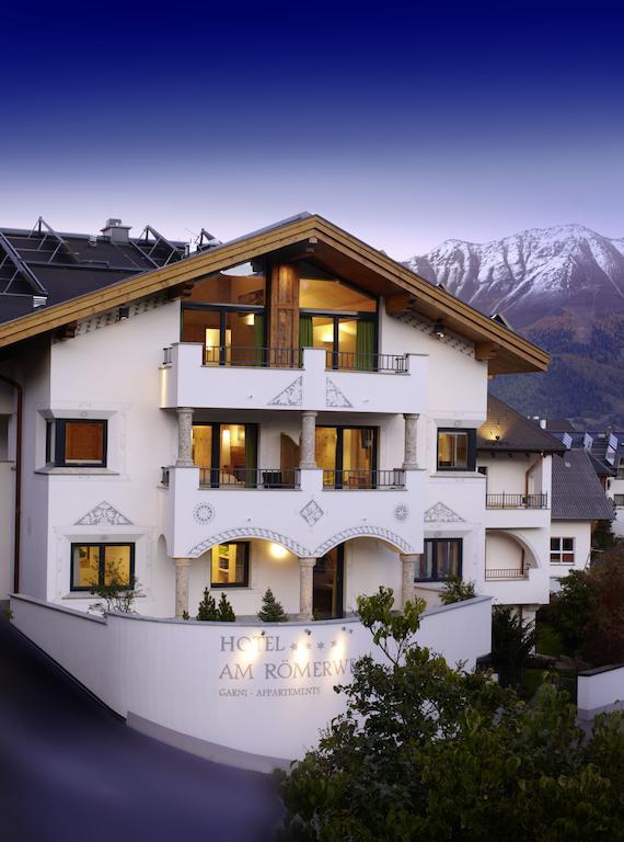 Hotel Am Roemerweg フィス エクステリア 写真